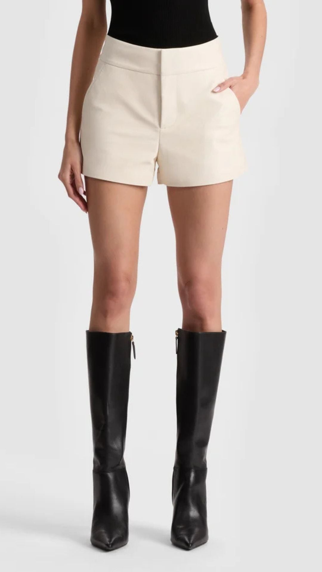 Cady Leather Short White