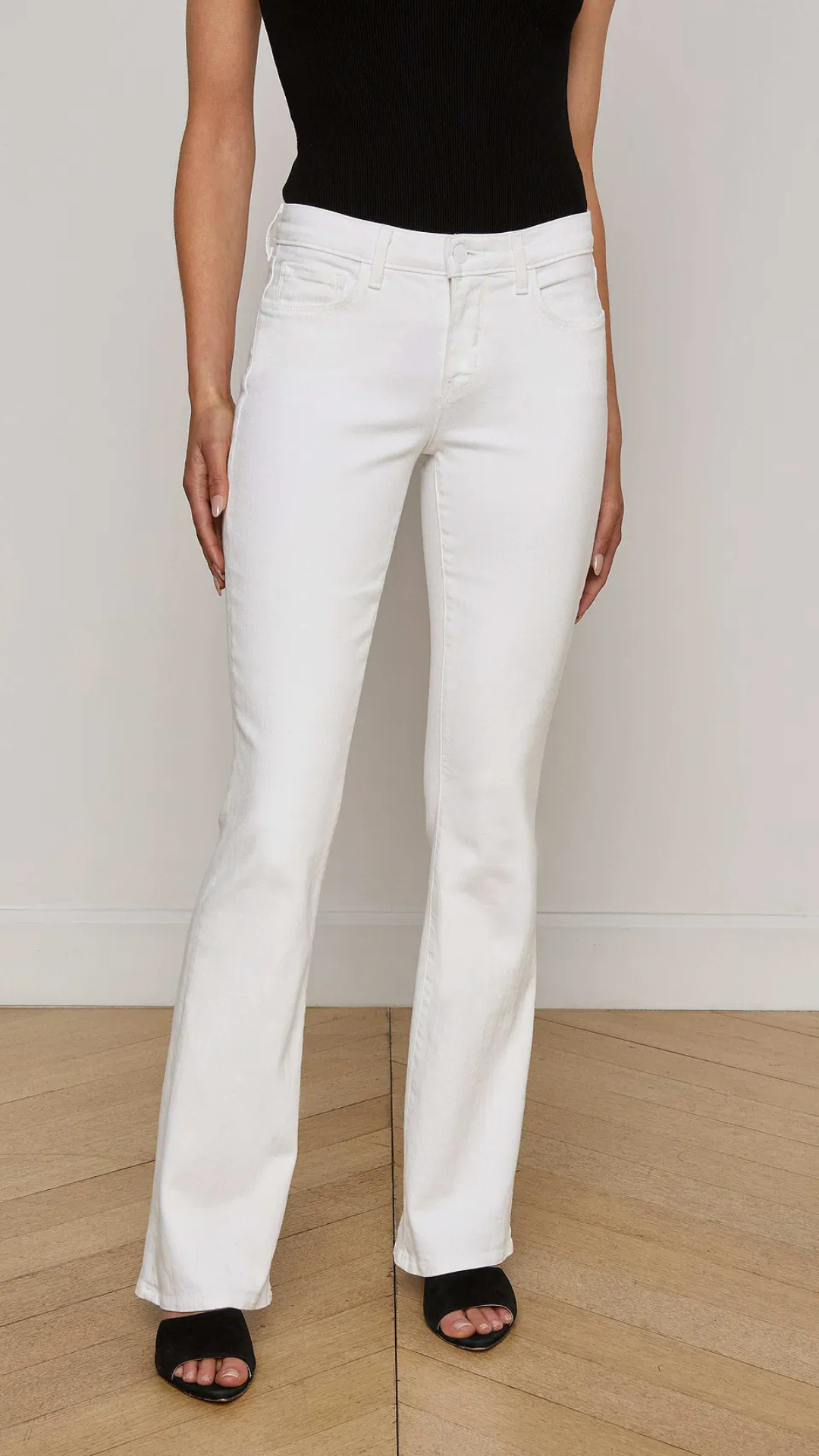 Cara Low-Rise Bootcut Jean Blanc