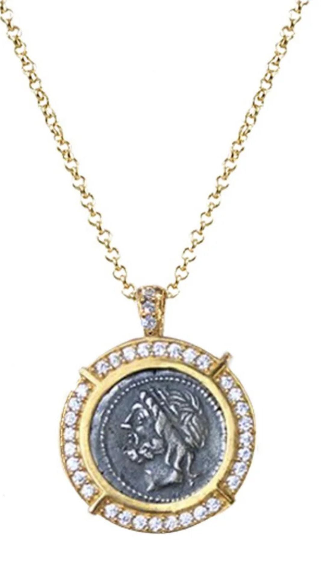 Gold Frame VS Cornelia Necklace - Tat2