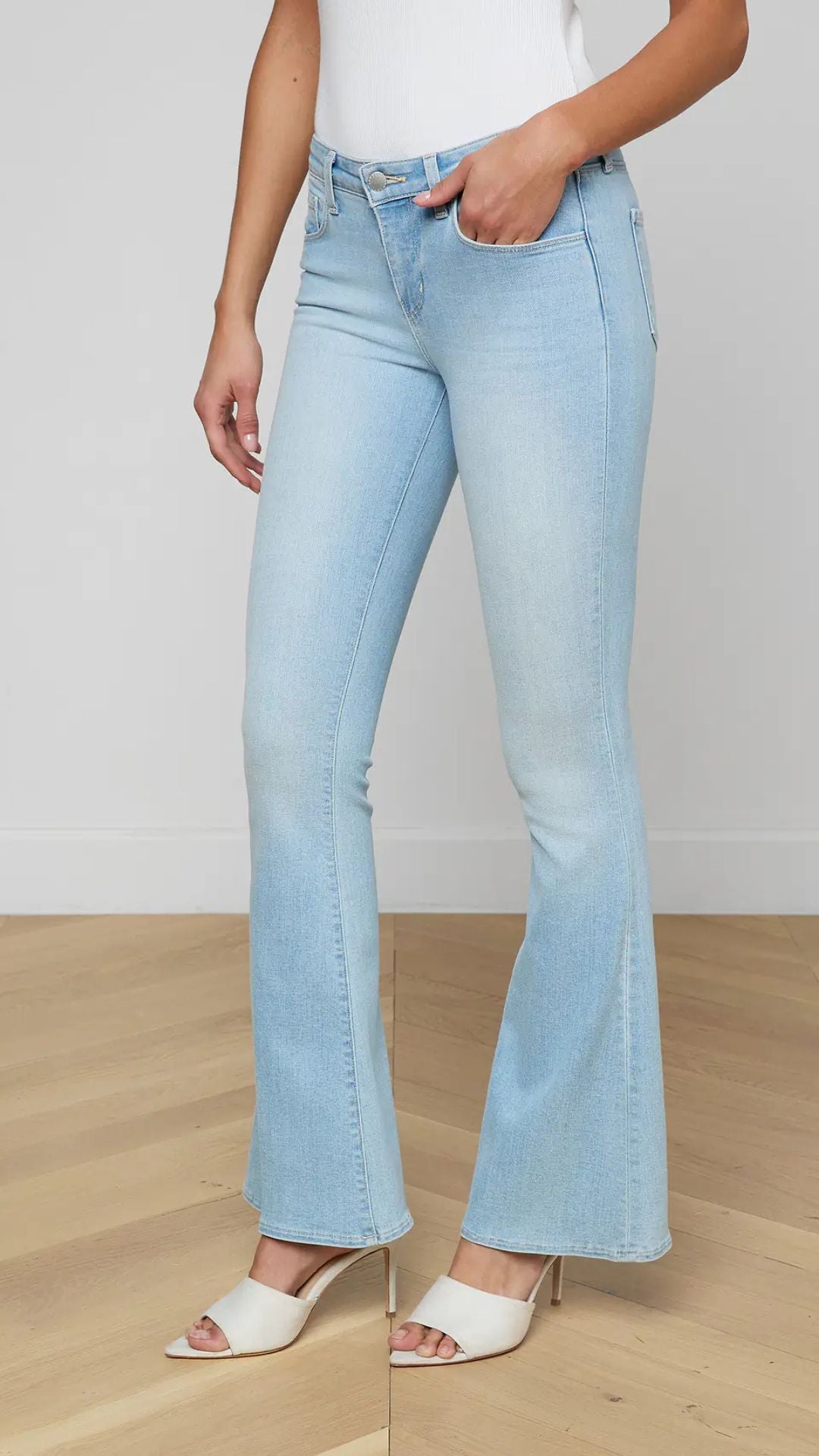 Taney Low-Rise Flare Jean - L'Agence