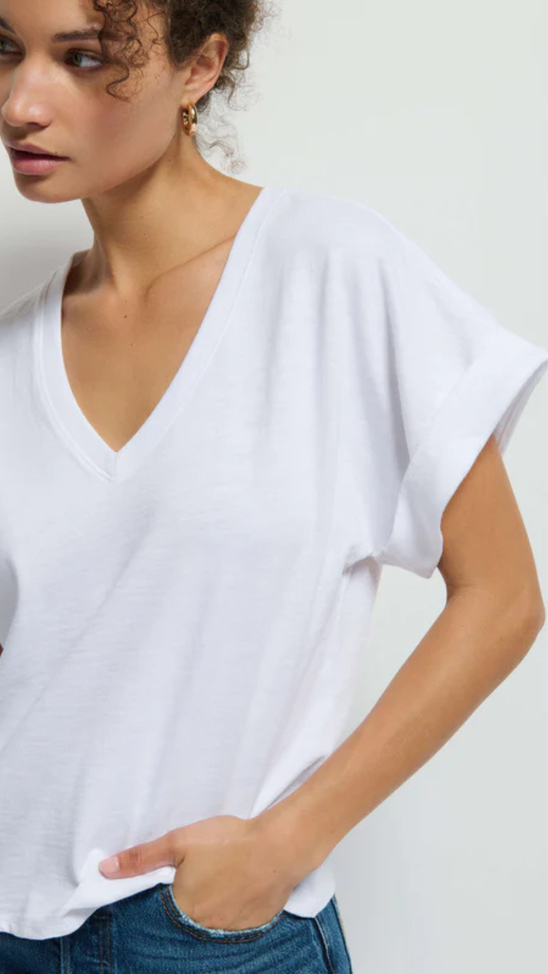 Stevie Cuffed V Neck - Nation Ltd.