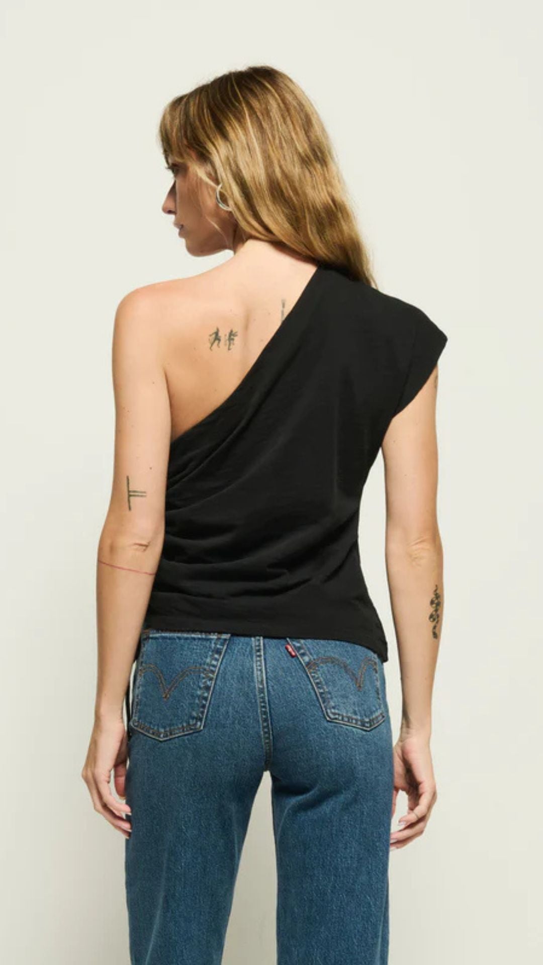 Jaylen Asymmetrical Tee - Nation Ltd.