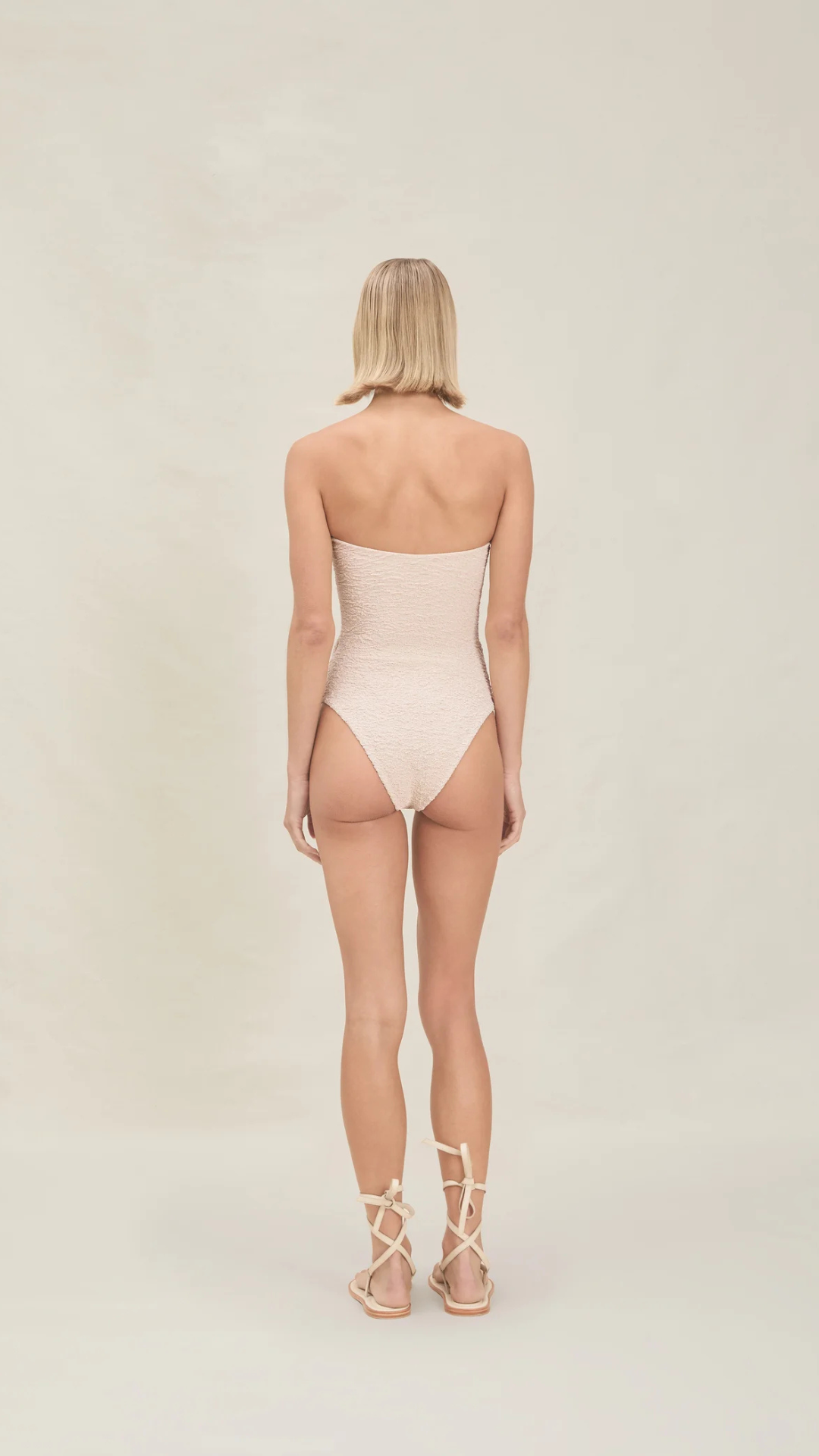 Misha Full Piece - Devon Windsor