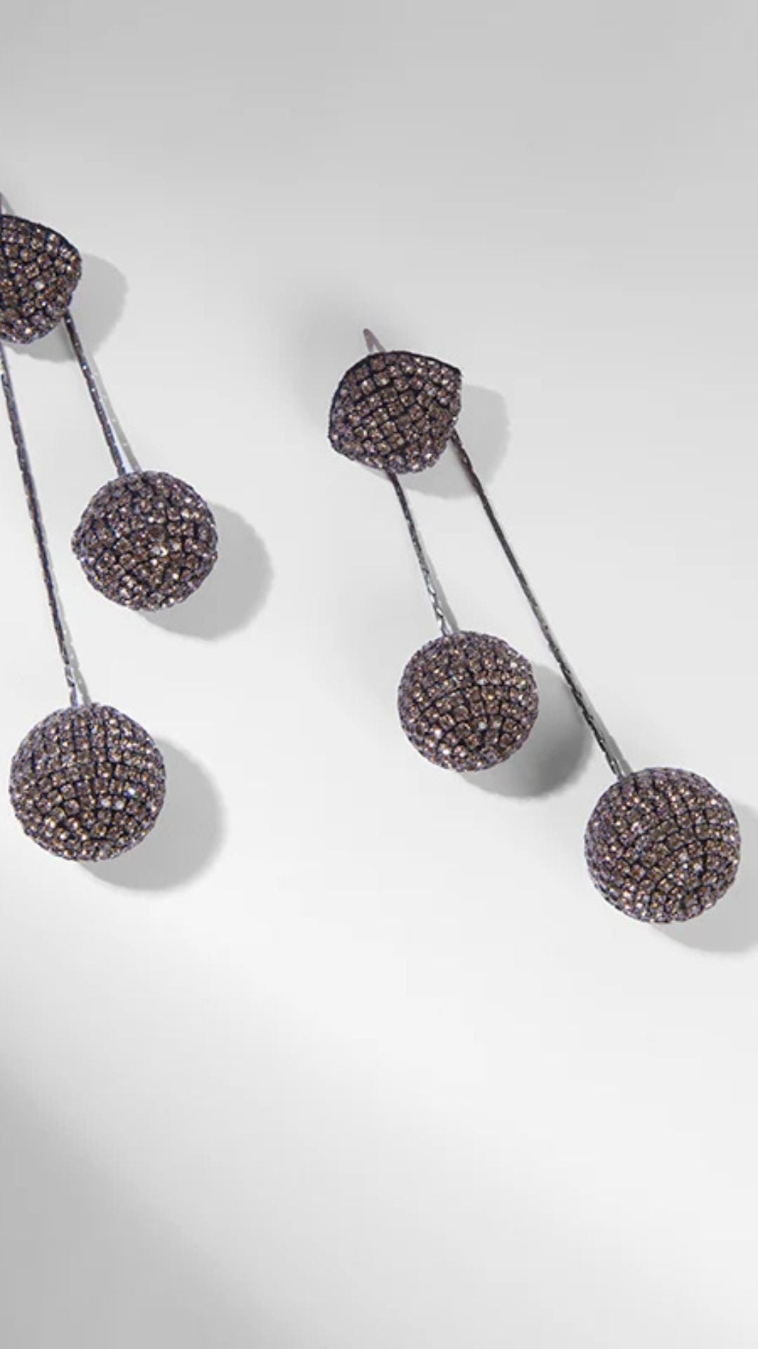 Taryn Earrings Saphire - Deepa Gurnani