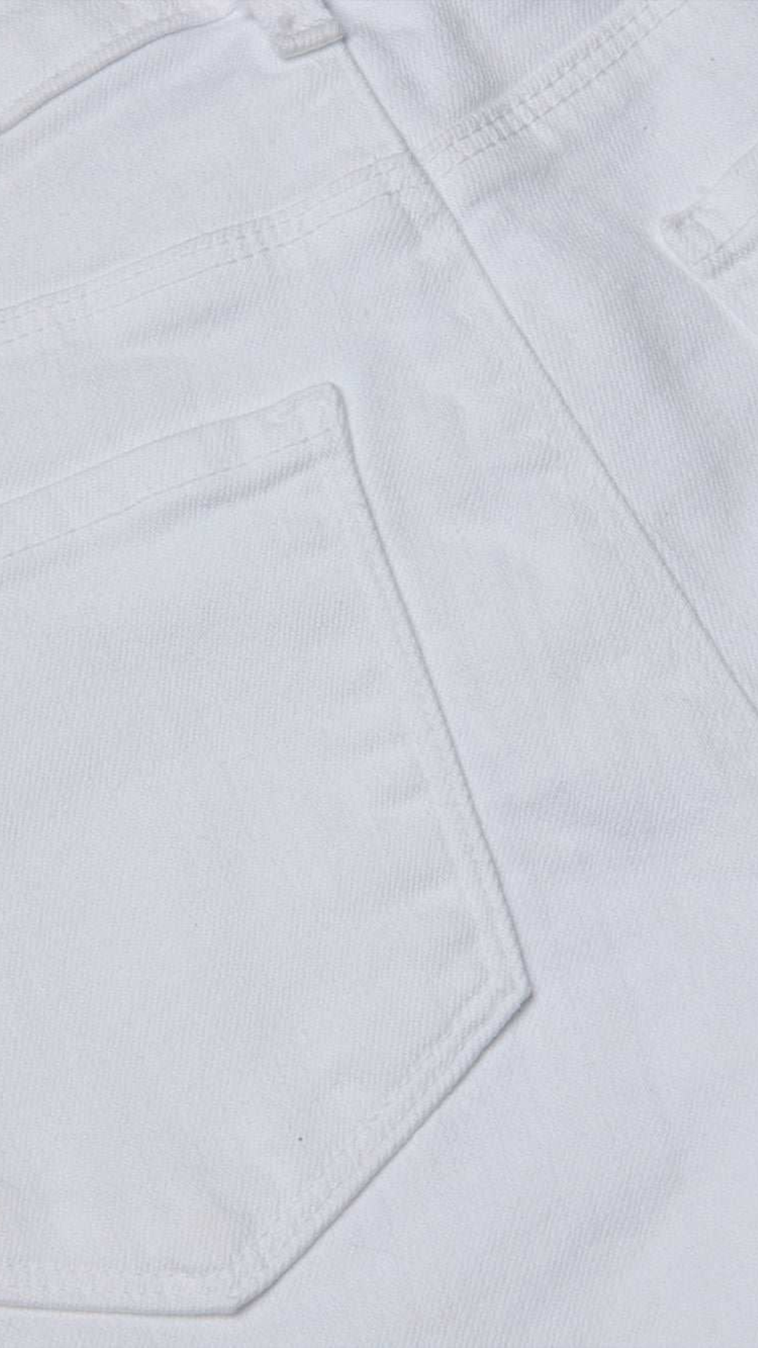 Cara Low-Rise Bootcut Jean Blanc