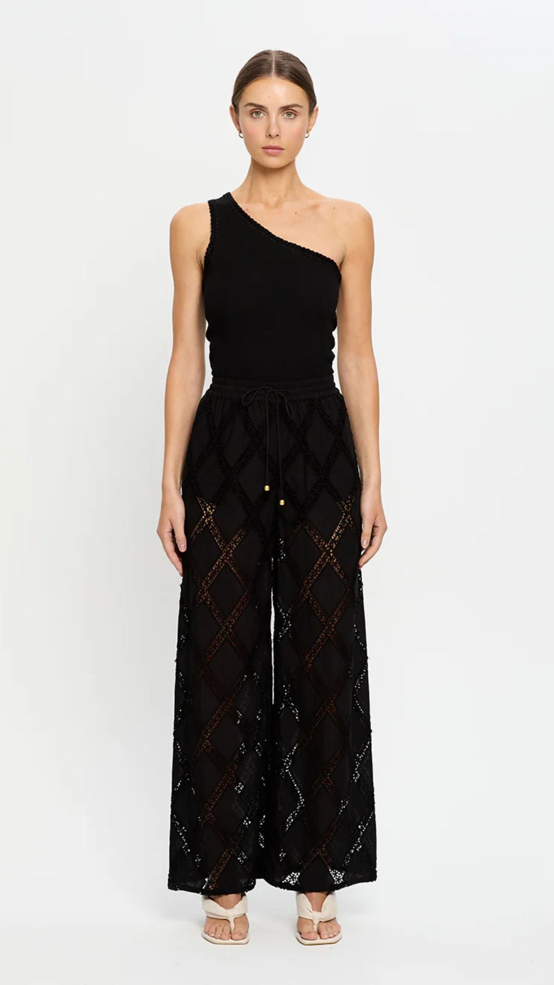 Izzy Pant