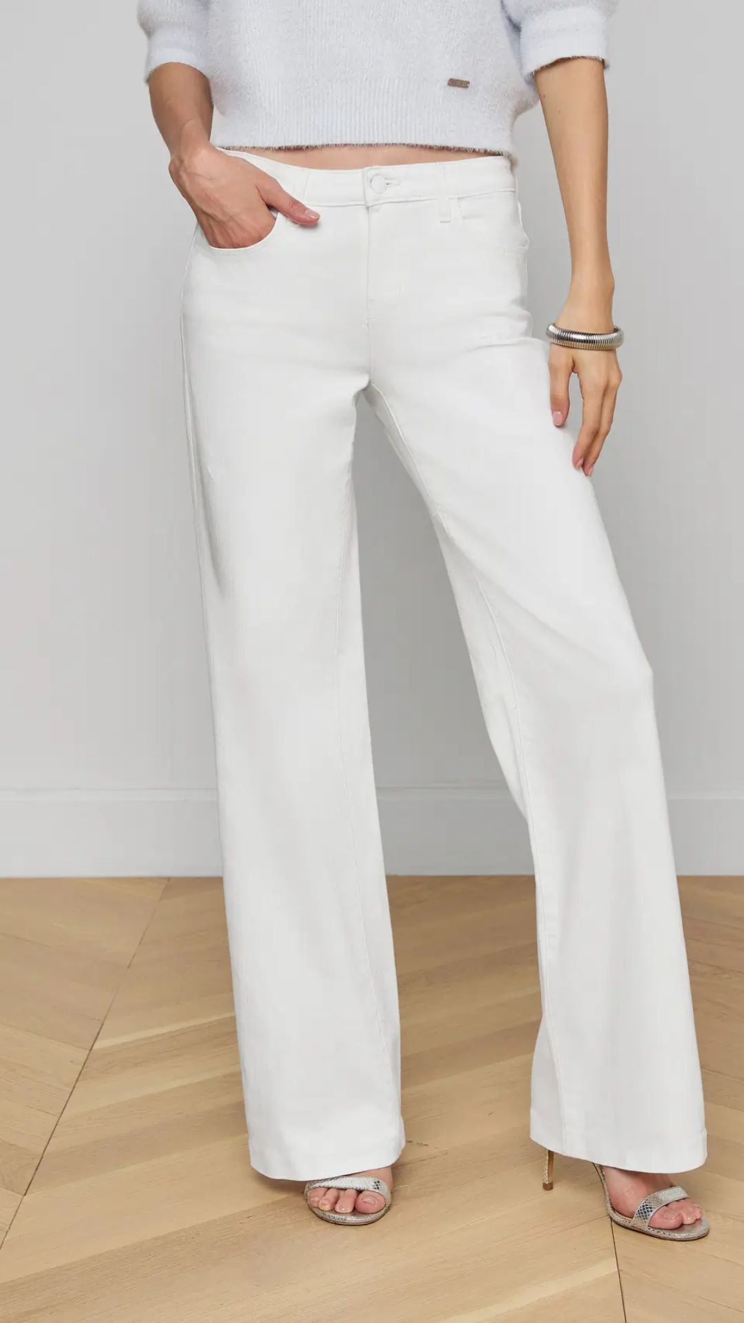 Joanne Low-Rise Wide-Leg Jean - L'Agence