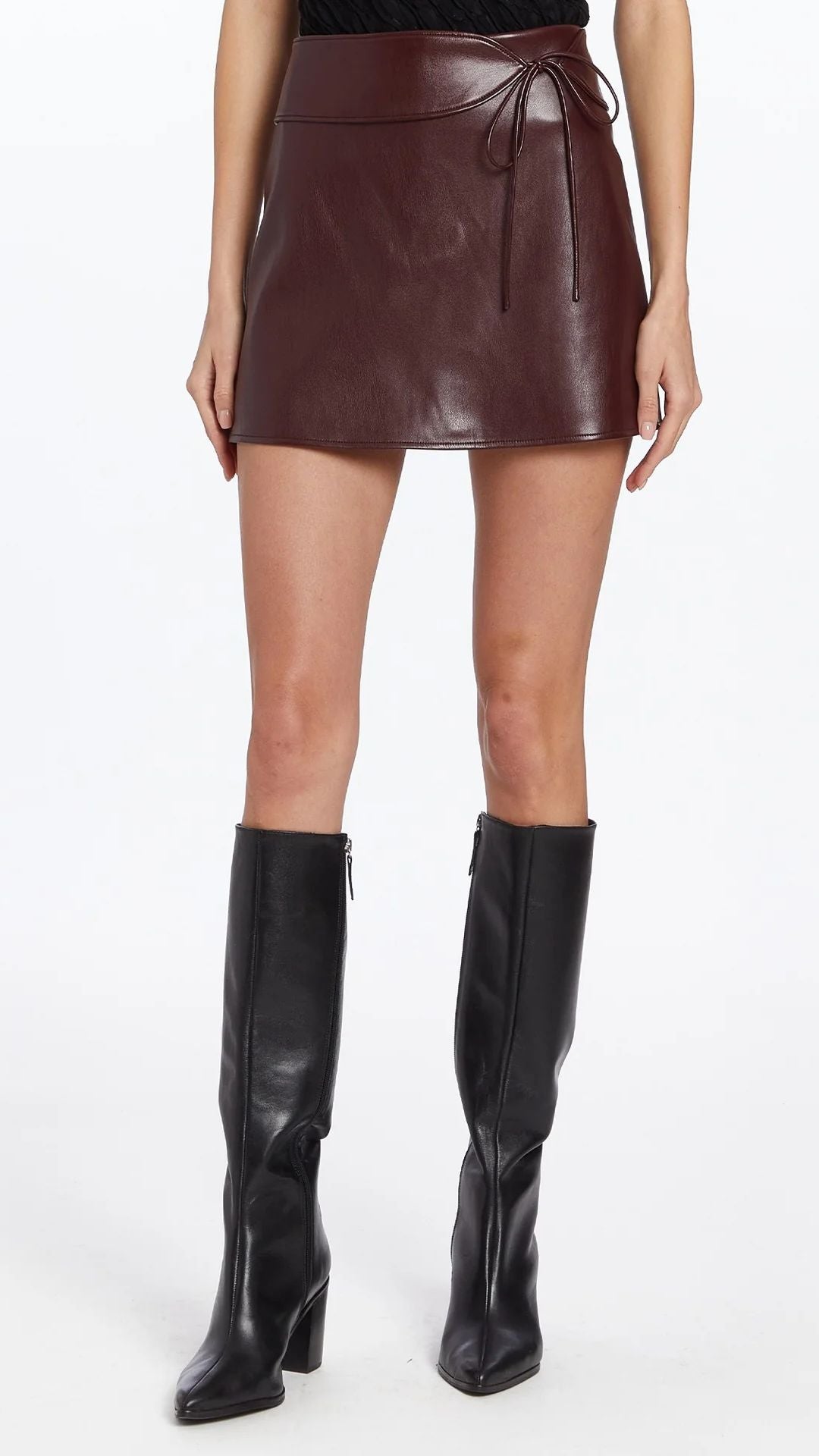 Mila Skort - Amanda Uprichard