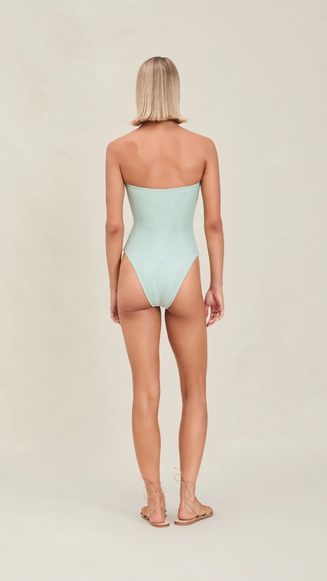 Amii Full-Piece - Devon Windsor