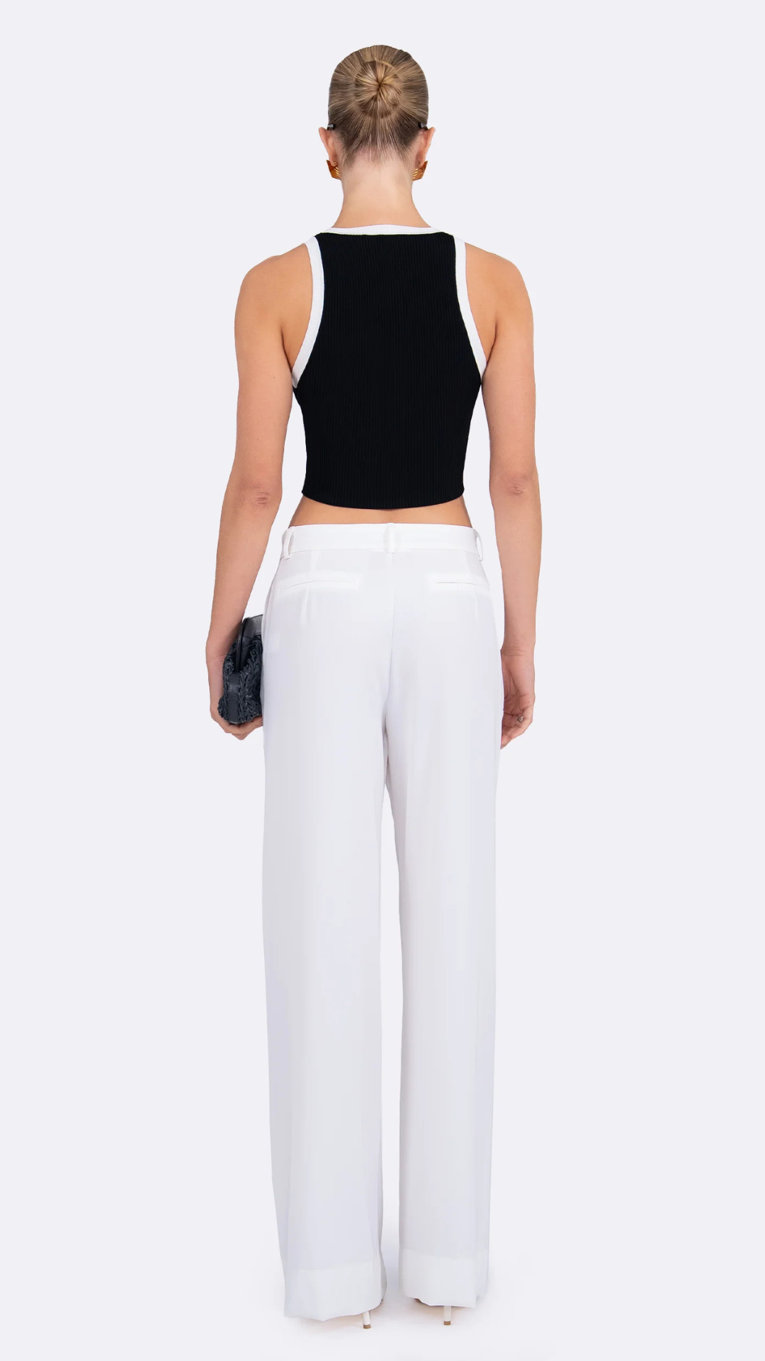 Eve Crop
