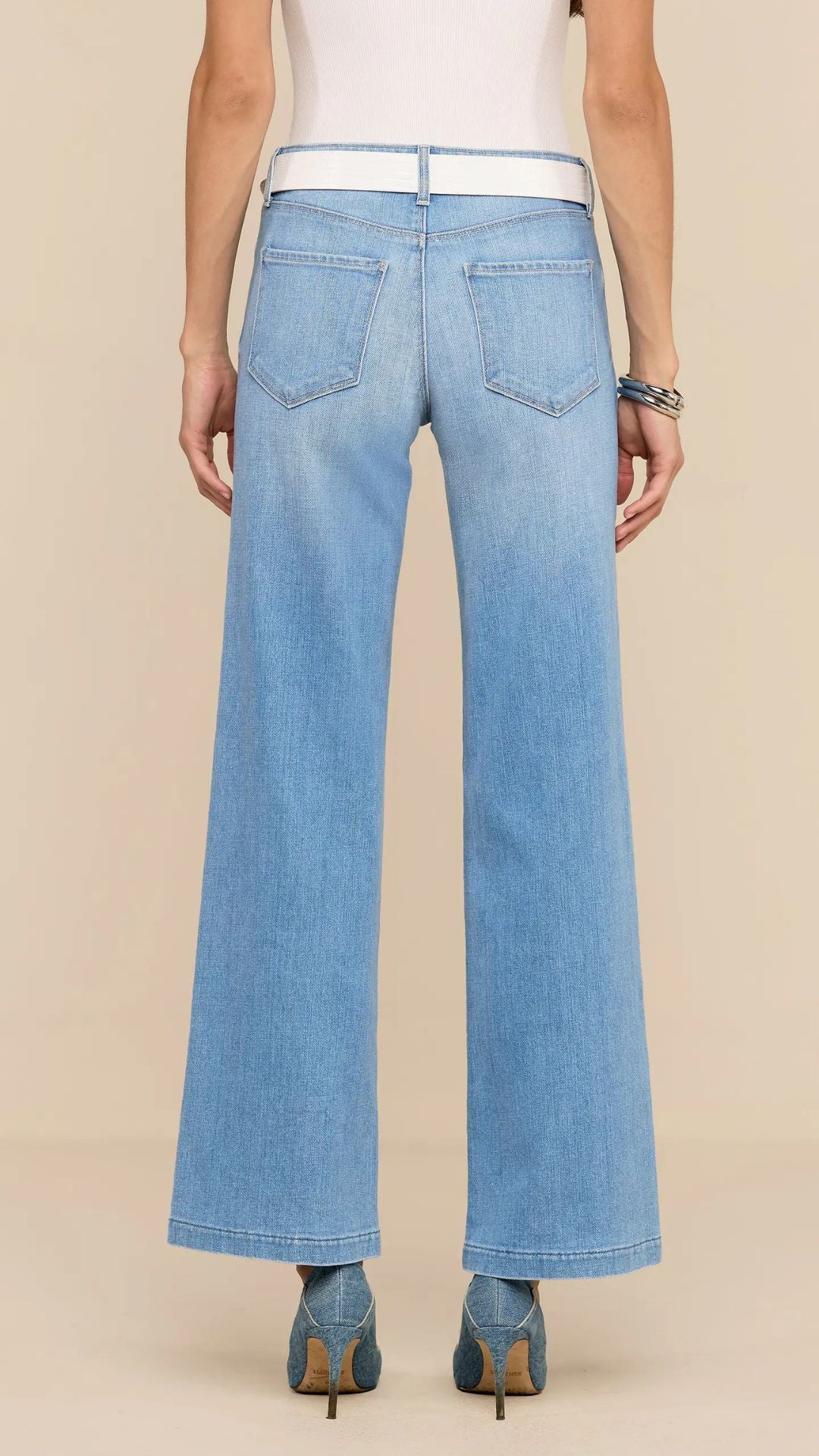Joanne Low-Rise Wide-Leg Jean Pacific - L'Agence